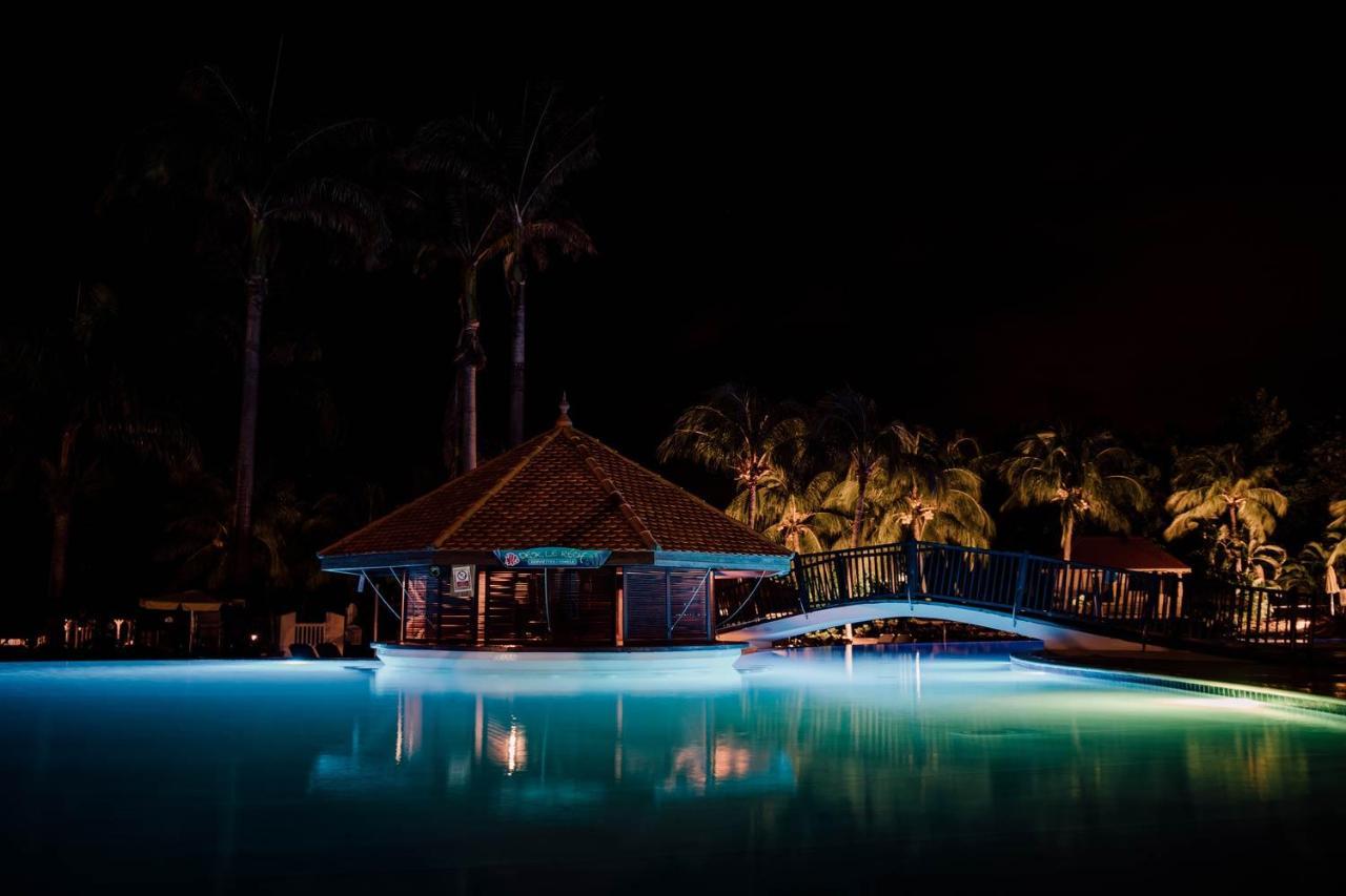Au Beau Village Studio Avec Piscine Magnifique Sainte-Luce Esterno foto